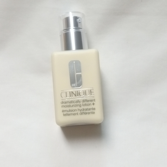 CLINIQUE Dramatically Different Moisturizing Lotion+ 4.2oz/125ml Pump Bo… - Picture 6 of 6